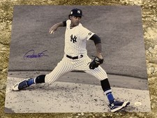 Deivi Garcia Signed New York Yankees 16x20 Photo JSA COA A