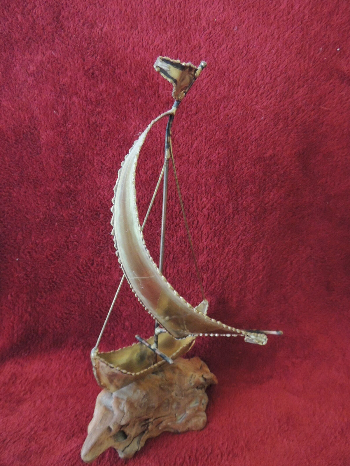Foto 1 di 8