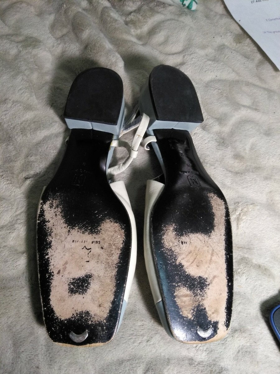 【未使用】BrunoMagliサンダル（size38.5） ブルーノ マリ BRUNOMAGLI サンダル 35 ハイヒール 型押しレザー