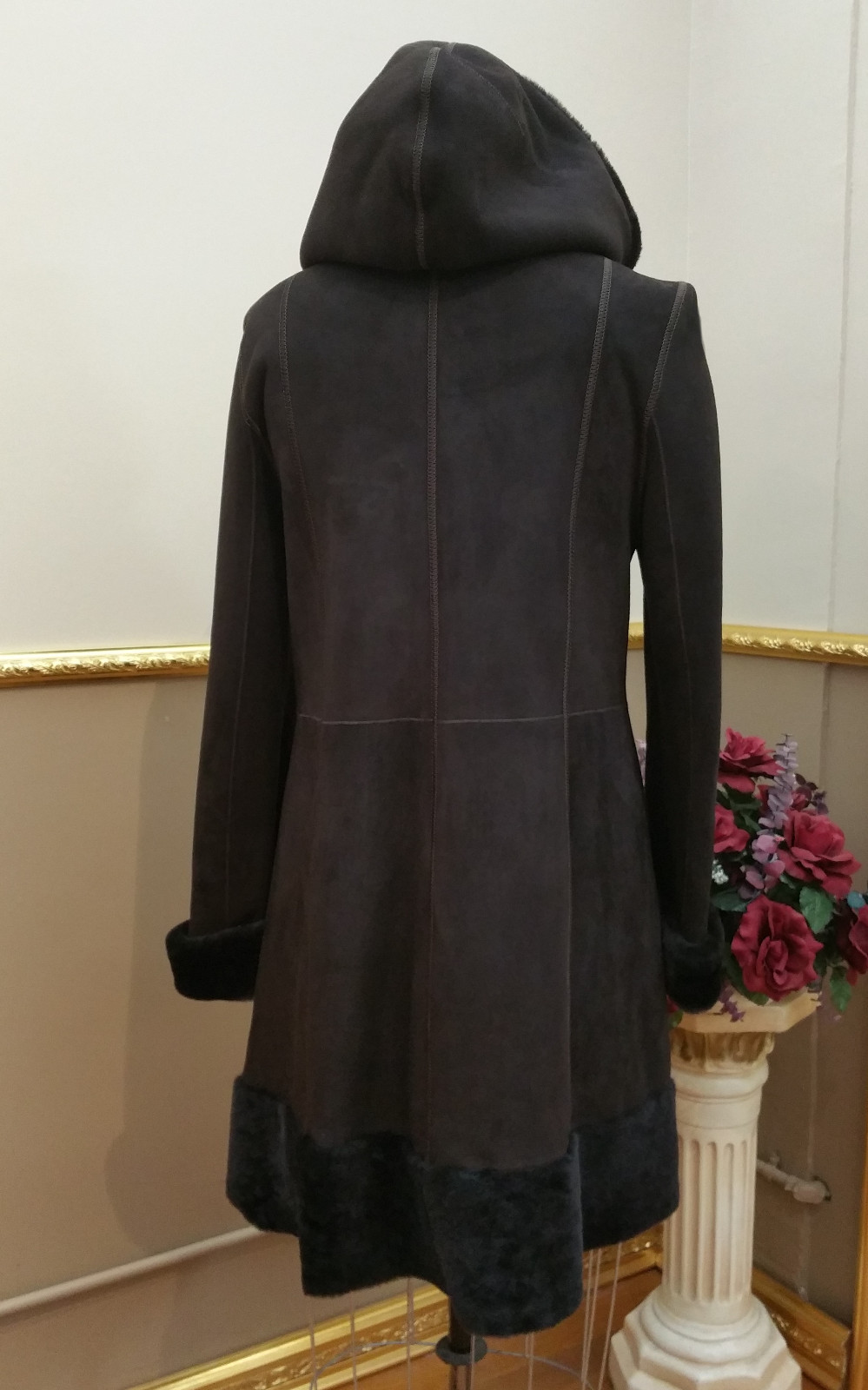 Foto 2 di 12