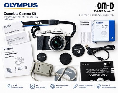 Olympus OM-D E-M10 Mark II silber 14-42mm II R + 9mm Fisheye + 32GB