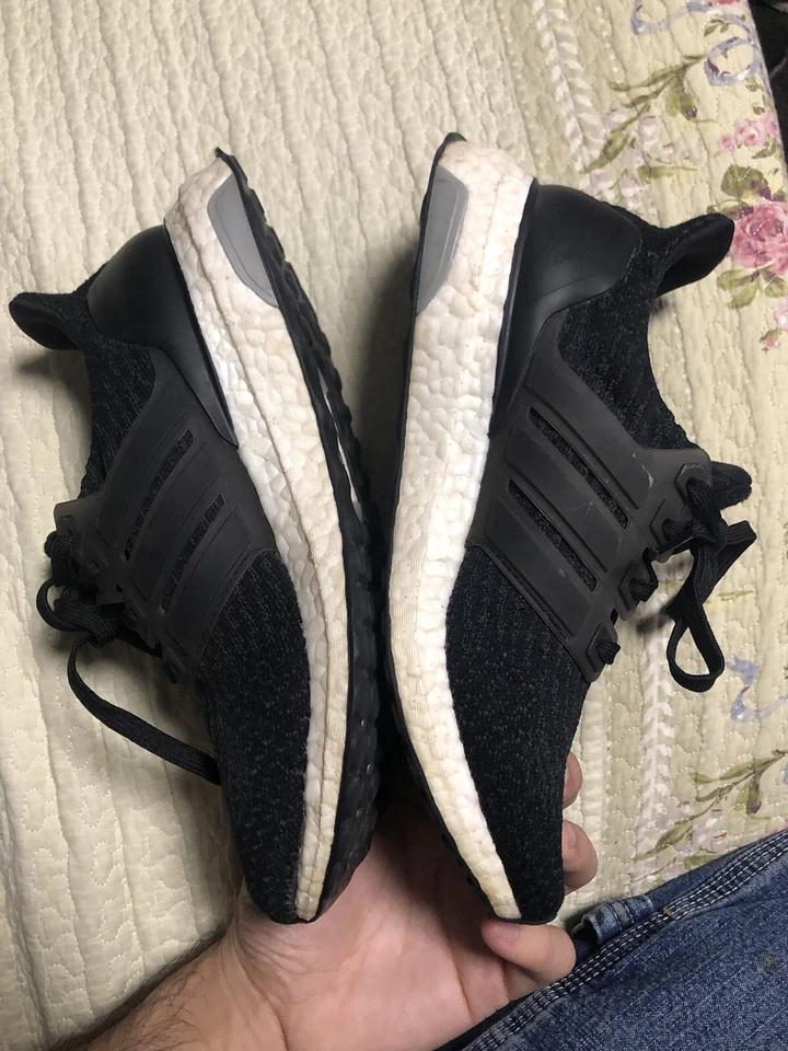 Talla 6.5 - Adidas UltraBoost 3.0 Core Negro W Foto 2 de 4