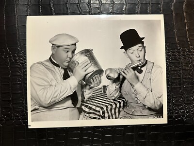 Laurel and Hardy Vintage 8x10 B&W photo (MISC7189) | eBay