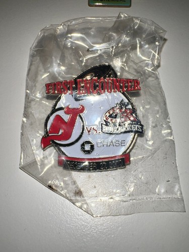 NJ New Jersey Devils Vintage Pin Set (5) NHL Pinback Lot - Picture 6 of 6