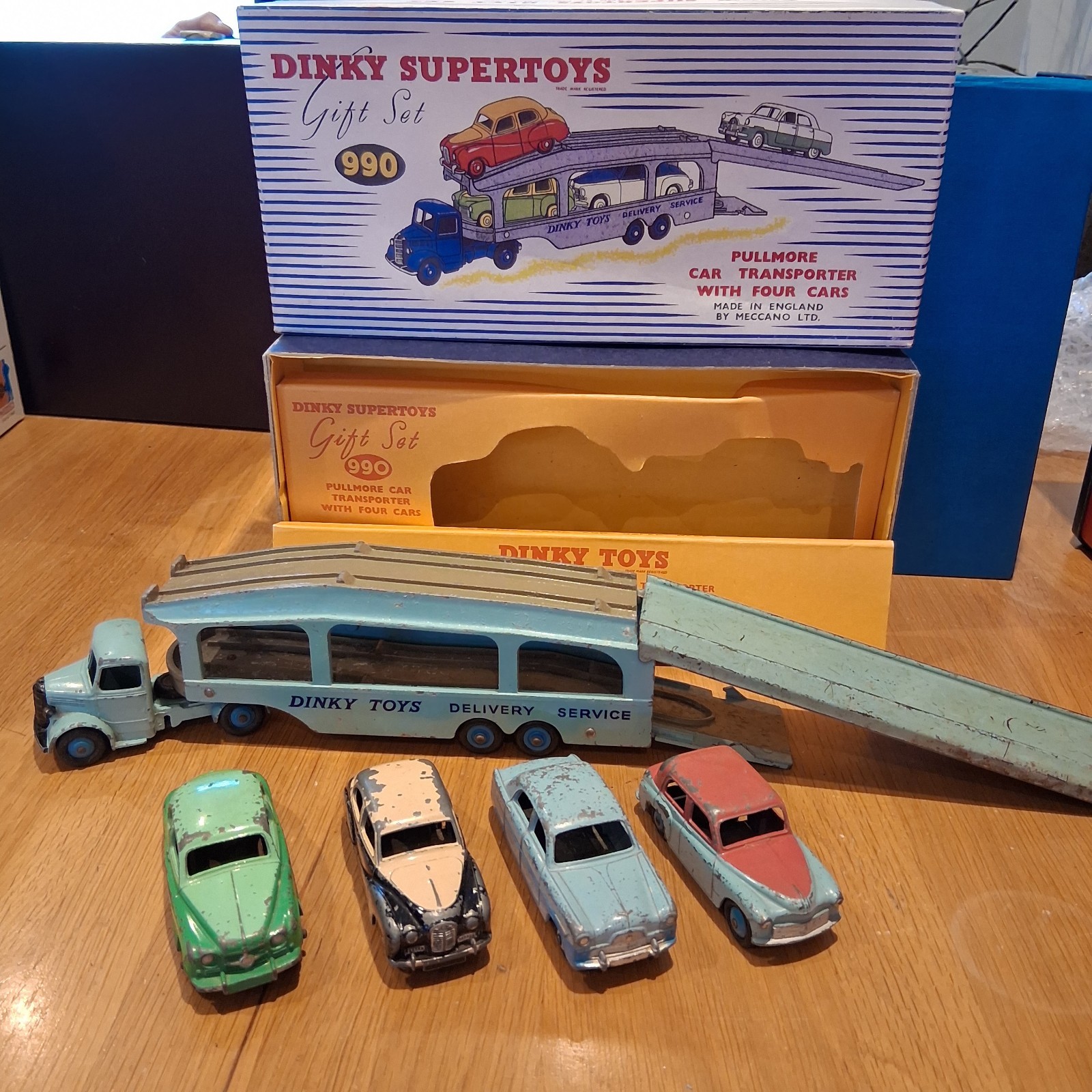 Dinky toys GB Bedford pullmore car transporteur ref 982 avec rampe - Jeux & Jouets