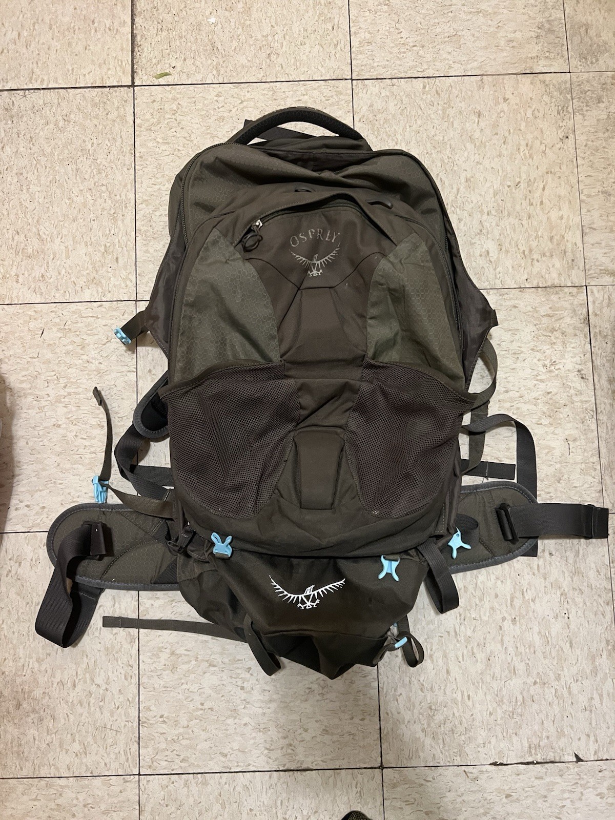 Osprey Fairview 70L Travel Backpack Hiking Pack w/ Detachabl
