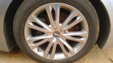 Used Rear Wheel fits: 2012 Hyundai Genesis Cpe 18x8 10 spoke rear w/TPMS Rear Gr