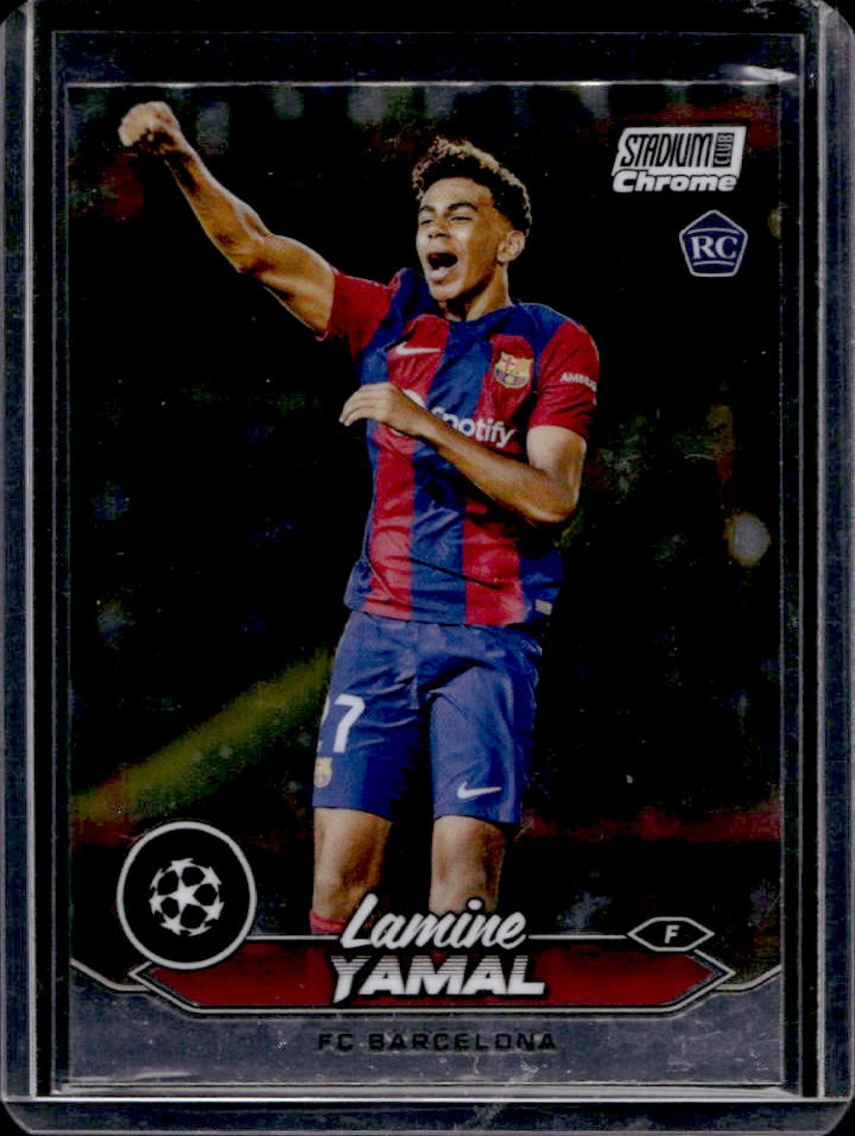 2023-24 Topps Stadium Club Chrome UEFA Lamine Yamal RC Rookie #27 Barcelona view 1