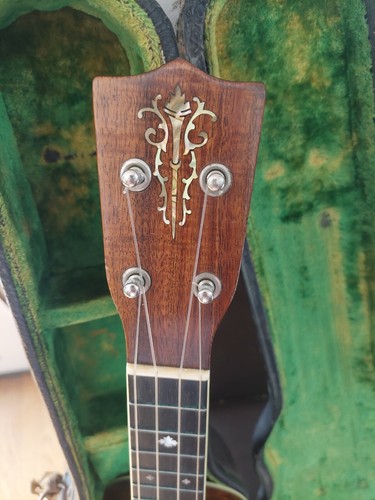 Martin K5 Ukulele With Case - Picture 3 of 12