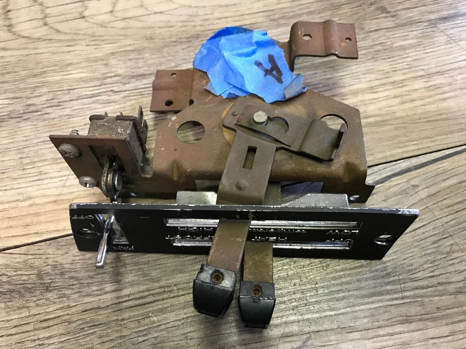 1966 67 PLYMOUTH SATÉLITE GTX BELVEDERE B CORPO MOPAR PAINEL CONTROLES DE AQUECEDOR (A) - Imagem 4 de 4