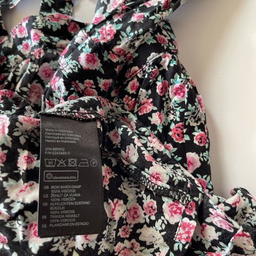 H&M Womens Summer Dress 6 - 8 Black Pink Flowers Cut Out Waist Sleeveless - Picture 8 of 11