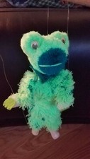 Green frog Marionettes String Plush Puppet 12 inch Furry Fuzzy. Wooden feet