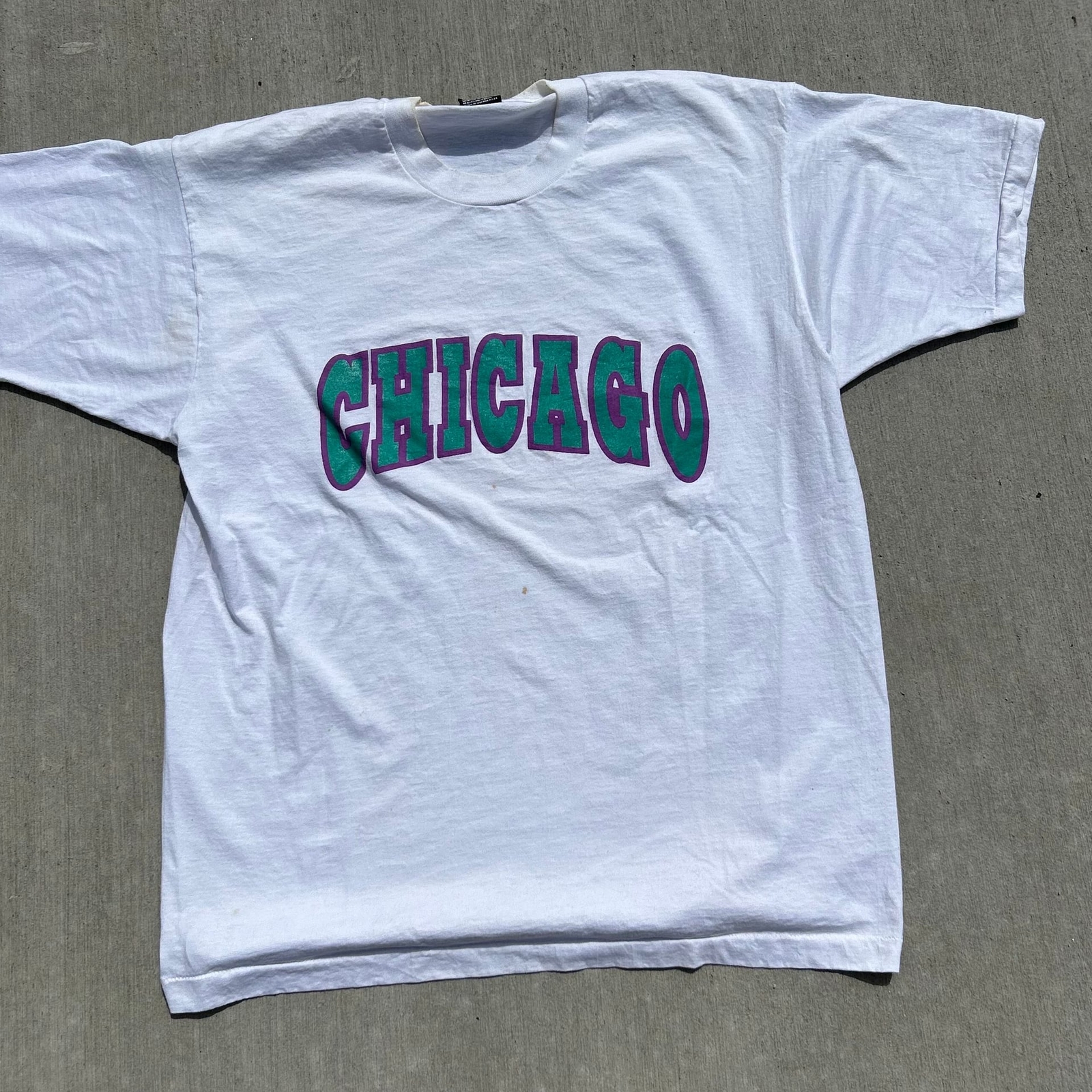 ALTRA T shirt vintage anni 90 punto singolo taglia XL bianca grafica Chicago macchie mostrate