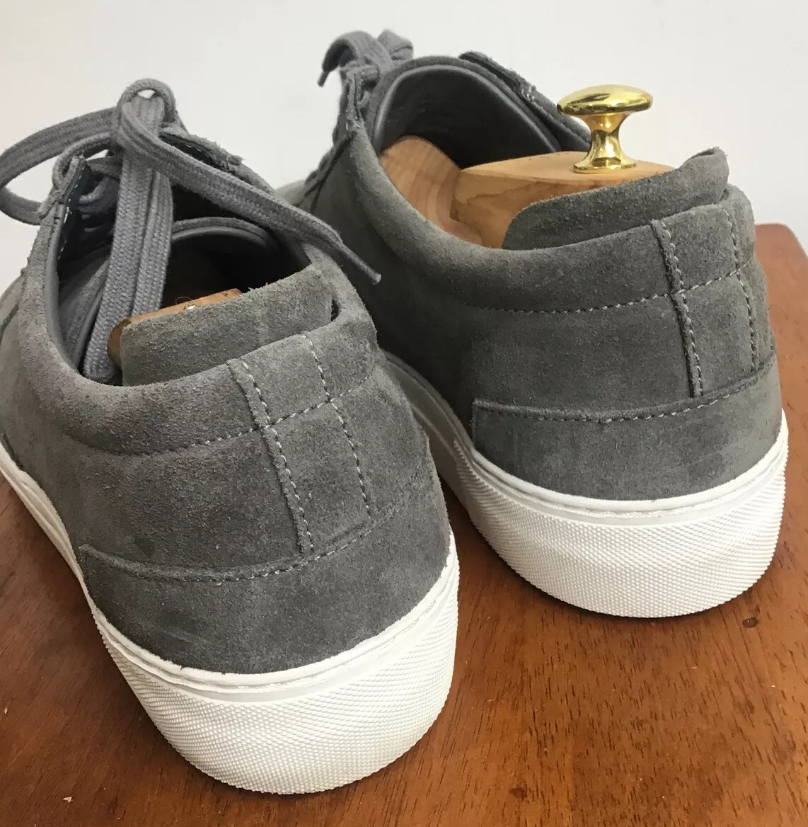 Axel Arigato Clean 90 Dark Gray Suede Low Top Sneaker White Sole Size 13 image 3