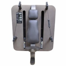 Technogym Kinesis Pressa pettorale seduta per cavi - Attrezzatura palestra commerciale