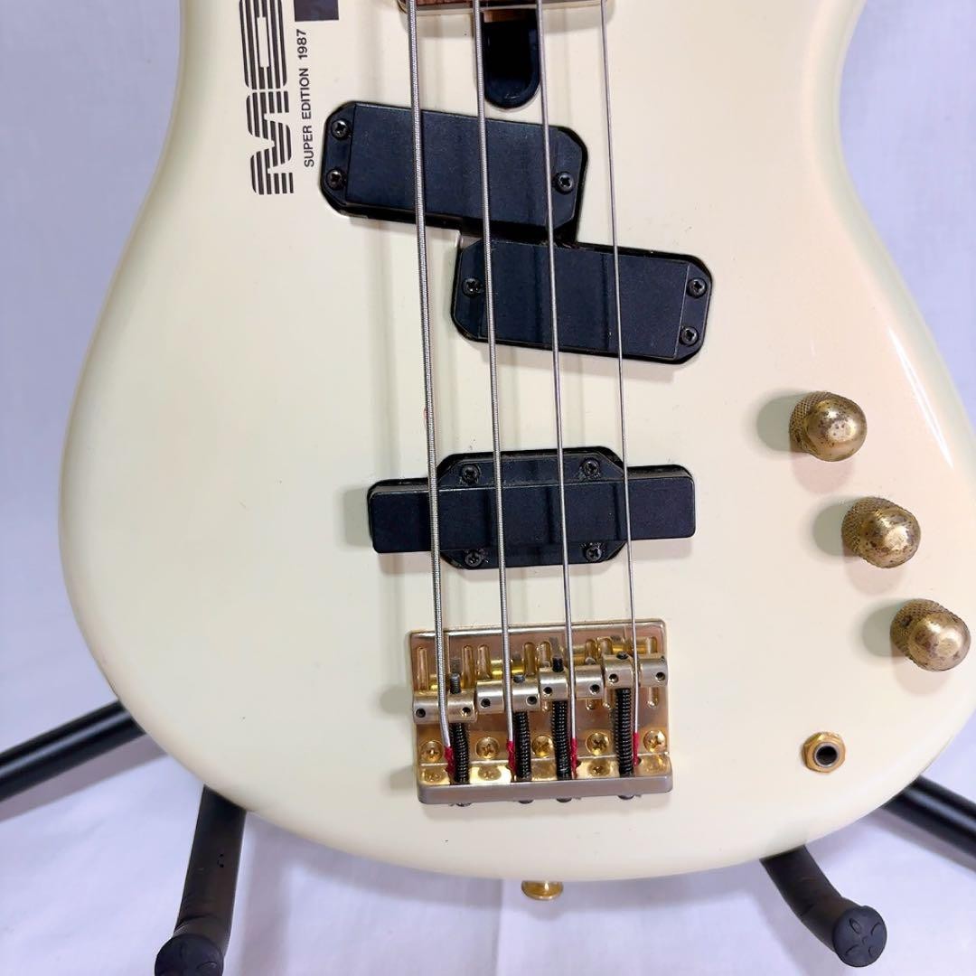 Electric Bass Guitar Yamaha Motion B Super Edition MB-III