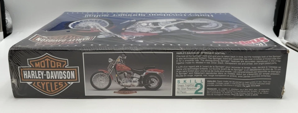 Revell SnapTite Harley Davidson Softail 1:8 Model Kit #7303 (1995) ~ New - Image 3 of 4