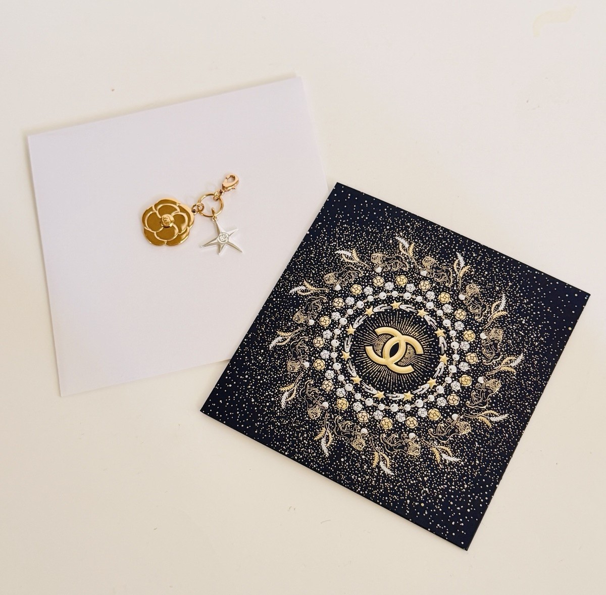 CHANEL Holidays XMAS 2025 & GOLD CAMELLIA CHARM & CARD (Set of 2