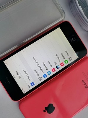 Apple iPhone 5c - 8 GB / 16 GB / 32GB - Pink (Unlocked) Good