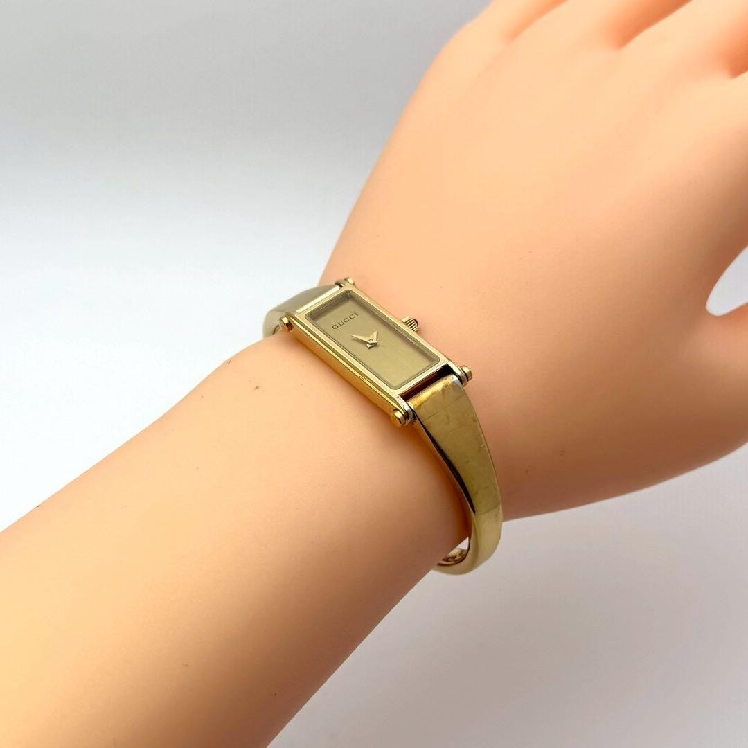 Gucci 1500L Bangle Watch Gold Dial 1P Onyx Horsebit Working Swiss Ladies Rare image 2