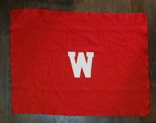 UNIVERSITY OF WISCONSIN BADGERS VINTAGE OLD FOOTBALL LARGE BLANKET WALL HANGING