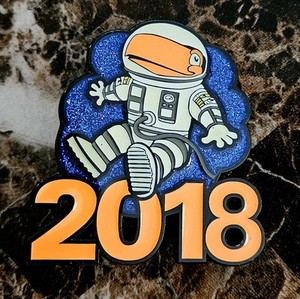 2018 San Diego Comic Con (SDCC) Attendee Toucan Astronaut Enamel Lapel Pin - NEW