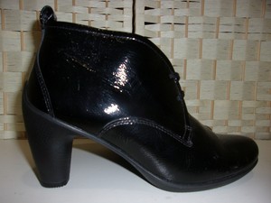ecco patent leather boots