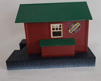 Old  Tyco Train Red Express Overland Service  HO Scale Model f R.R. BUILDING