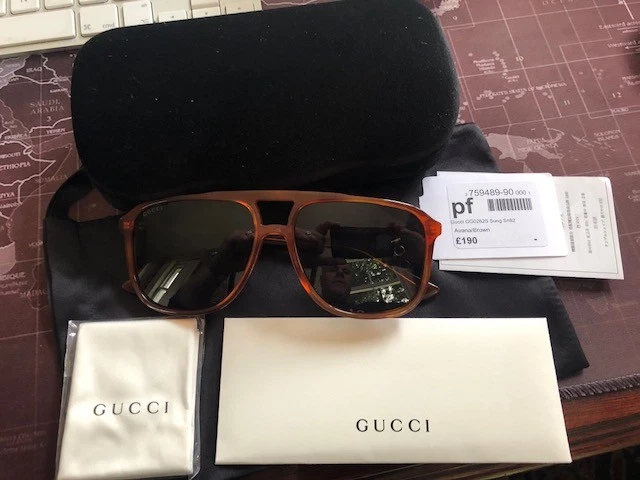 LUNETTES DE SOLEIL GUCCI CADRE RECTANGULAIRE ACÉTATE GG0262S homme femme unisexe