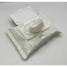 Shucare CLEAN AND SHINE SHOE & BAG WIPES for leather synthetics