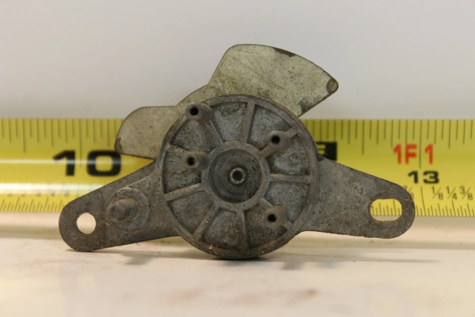 Válvula de control selectora de aire acondicionado Delco 7930591 1971-75 Chevrolet Buick (744) NOS GM Foto 2 de 4