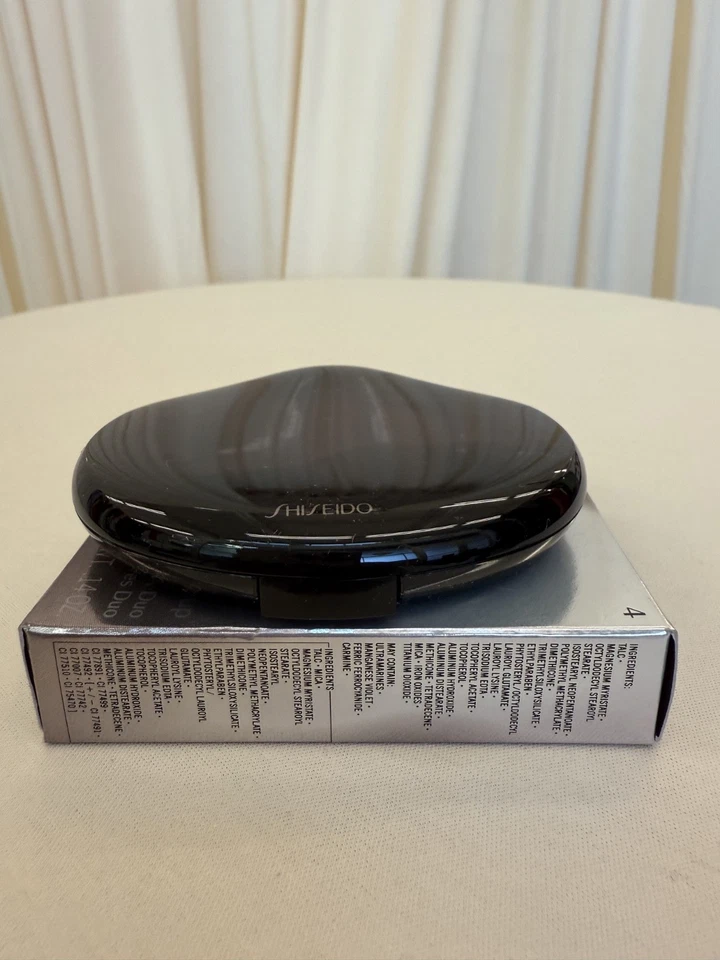 Shiseido Sombra de Ojos Duo Tono 4 Amarillo Marrón/Quemado Ocre Foto 3 de 3