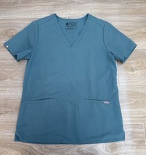 FIGS Women s Casma Three Pocket Scrubs Top Hydrogreen Size M NEW NO TAG