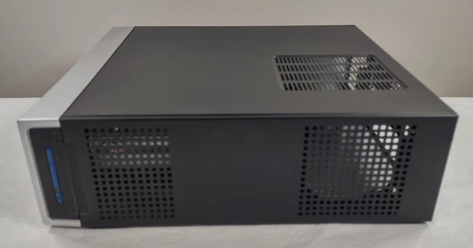 Funda PC vacía Foxconn SFF R20-D4 SFF Foto 3 de 4