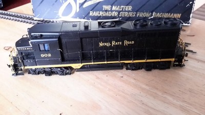BACHMANN SPECTRUM GP30 DIESEL.NICKLE PLATE ROAD.902.82016 LÄUFT