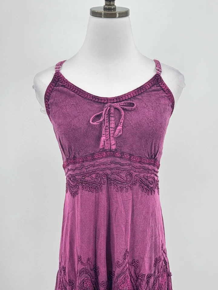Vestido Sakkas Púrpura Bordado Corbata Boho Tirantes Midi Talla 1X/2X Foto 2 de 4