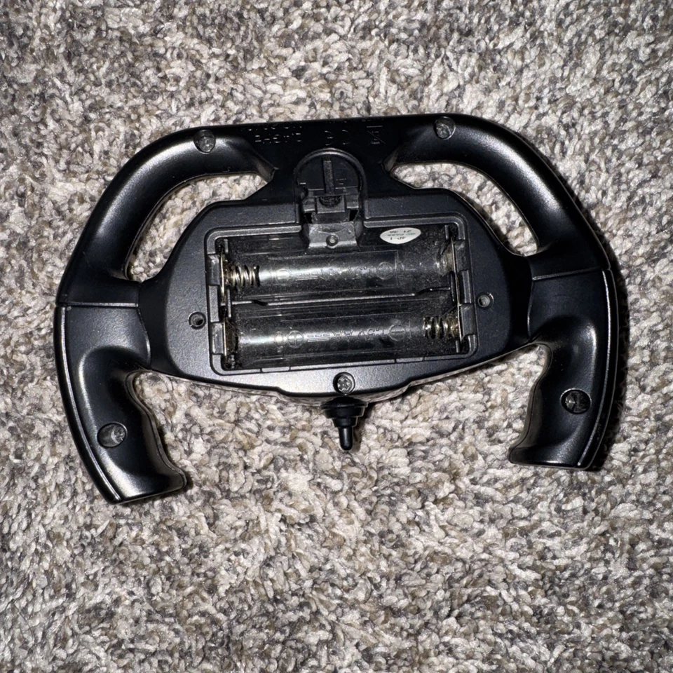 Mercedes-Benz G-Class G63 AMG White 1:24 Scale Radio Controlled Model Car Rastar - Image 2 of 3