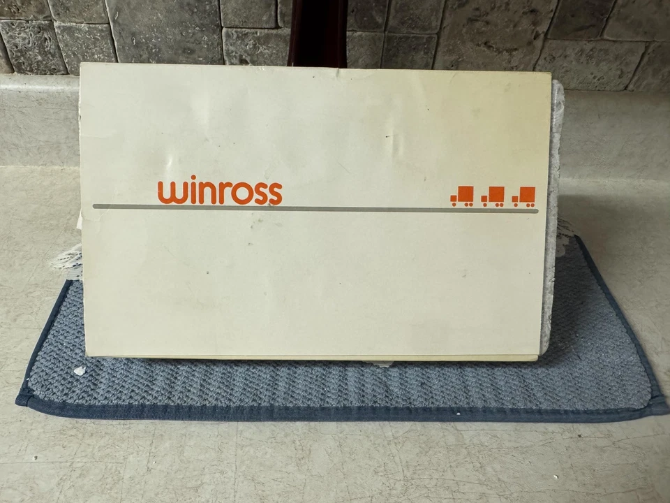 Vintage Winross United Van Lines Lawrence Transportation Truck Set Boxed - Image 2 of 3