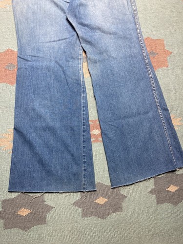 Vintage 70s maverick bell bottom jeans faded denim flare wide leg hippie 34x31 - Picture 10 of 13