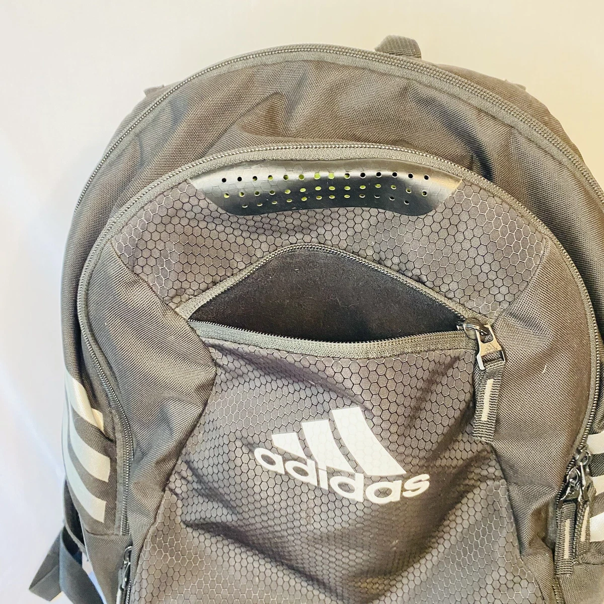 Toepassen Bemiddelen Universeel Adidas Stadium Backpack with Soccer Ball Holder | Black, Logo | eBay Toepassen Bemiddelen Universeel Adidas Stadium Backpack with Soccer Ball Holder | Black, Logo | eBay