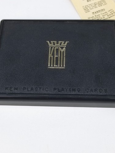 KEM Playing Cards Vintage Pinochle Double Deck Arabesque Design Plastic Case - Picture 7 of 8