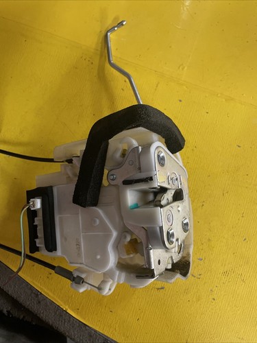 08-14 Subaru Impreza WRX STI Front Right Door Lock Actuator Passenger 2008-2014 - Picture 6 of 9
