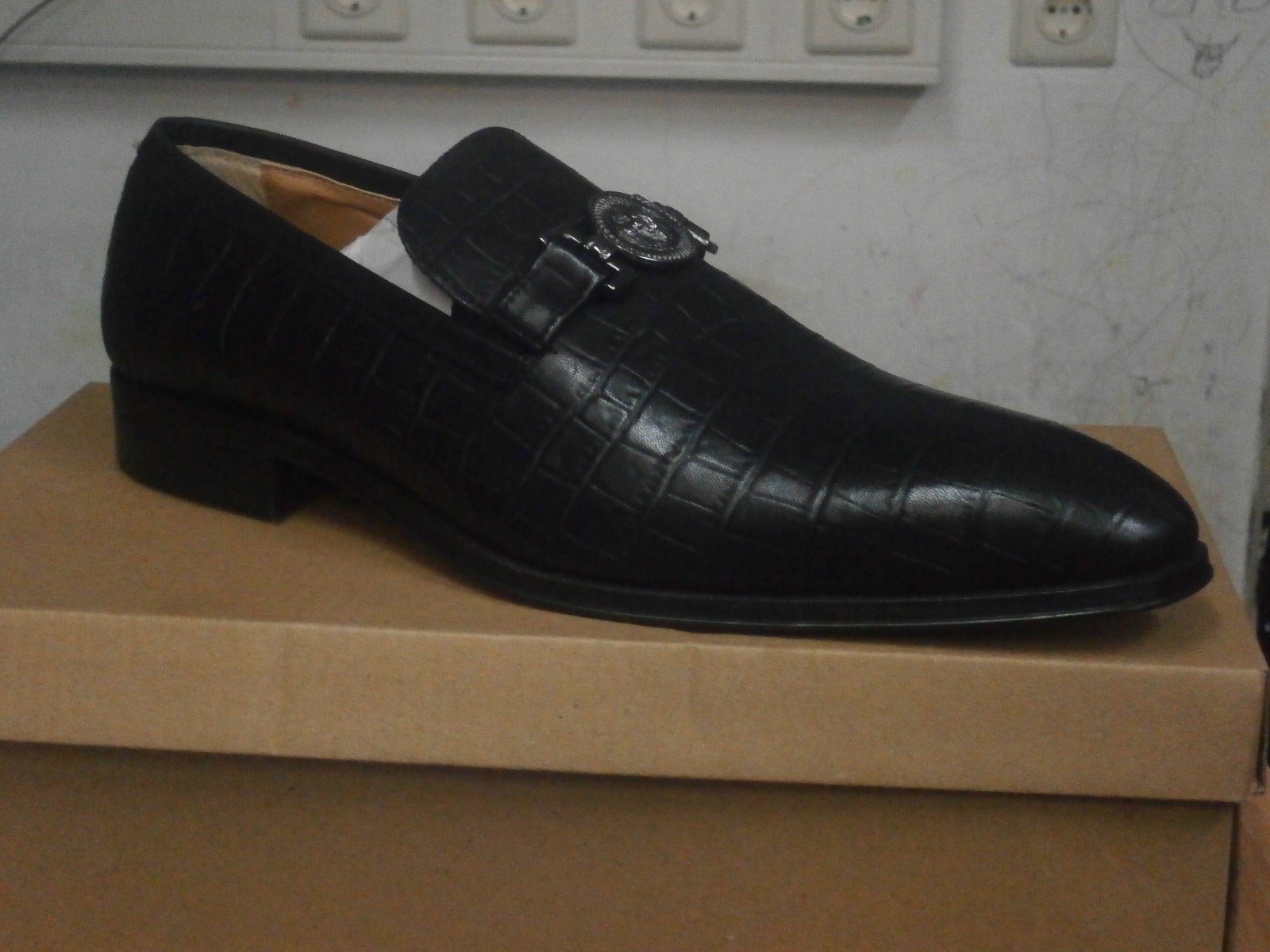 SAOLA Scarpe uomo Italian shoes ASTRO ENZO NAPELS SOLID scarpe eleganti in pelle.