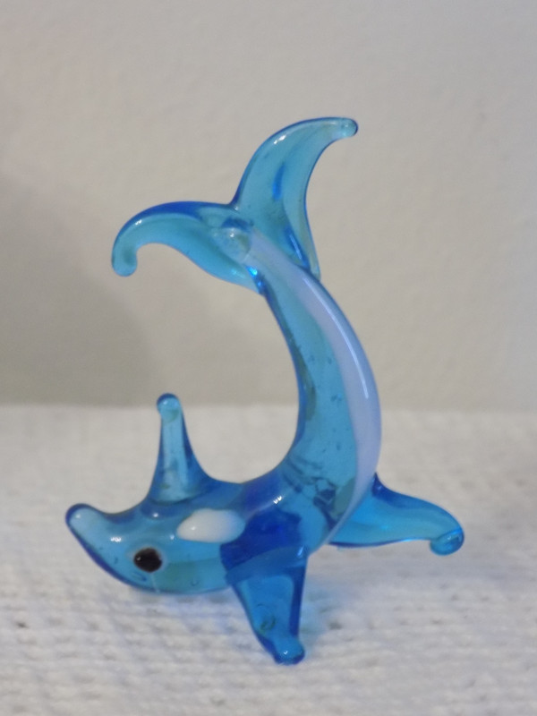 MCM Miniature Art Glass Shark 3 Colors 2 1/2 inch