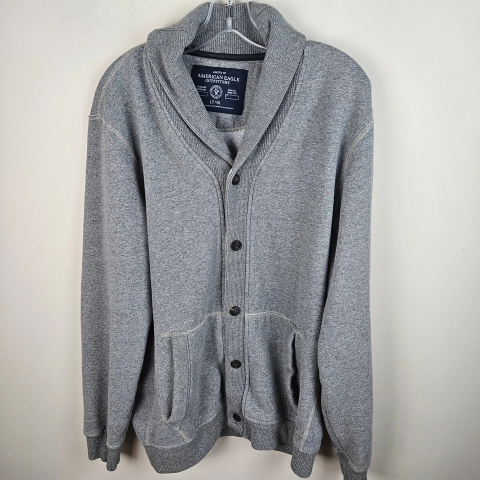 Свитер мужской American Eagle размер LT кардиган спортивный крой серая нашивка на локоть на пуговицах - Изображение 2 из 4