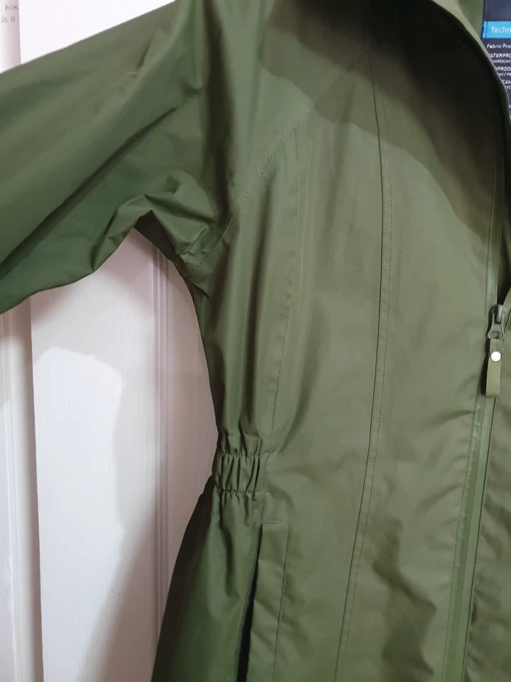 womens Trespass Jacket Raincoat UK 10  TP50 Tres-shield Green - Image 4 of 4