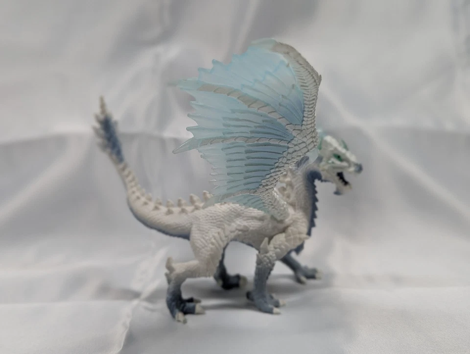 Schleich Eldrador Creatures Ice Dragon No. D-73527 Blue Poseable Wings Free Ship - Image 3 of 4