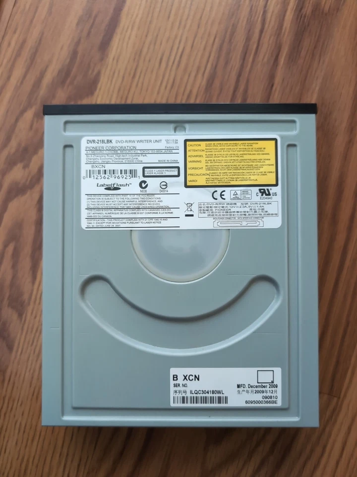 AU Pioneer DVD-R/RW 22x Rewriter DL DVR-218LBK SATA with Labelflash *FREE Post* - Image 2 of 2