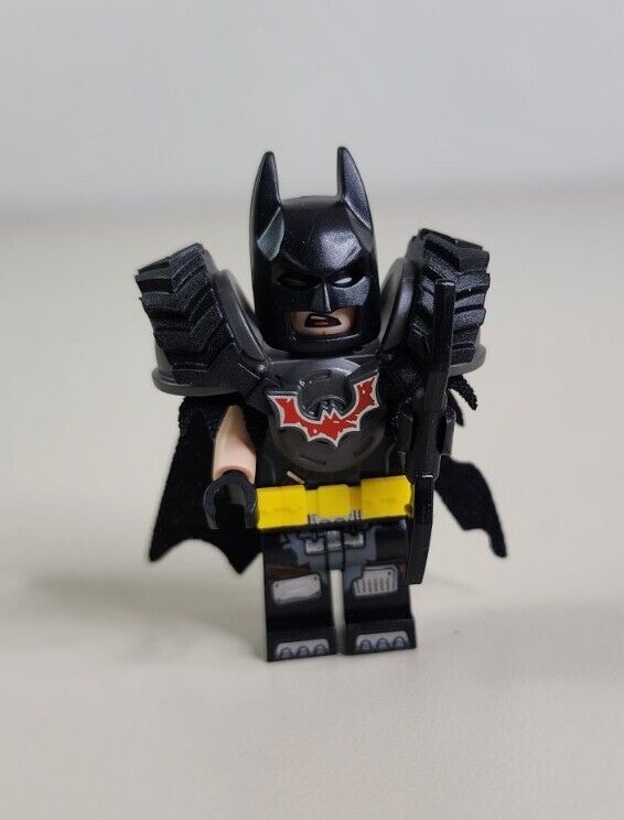 Lego Batman 70836 Battle Ready Tire Armor The LEGO Movie 2 Minifigure