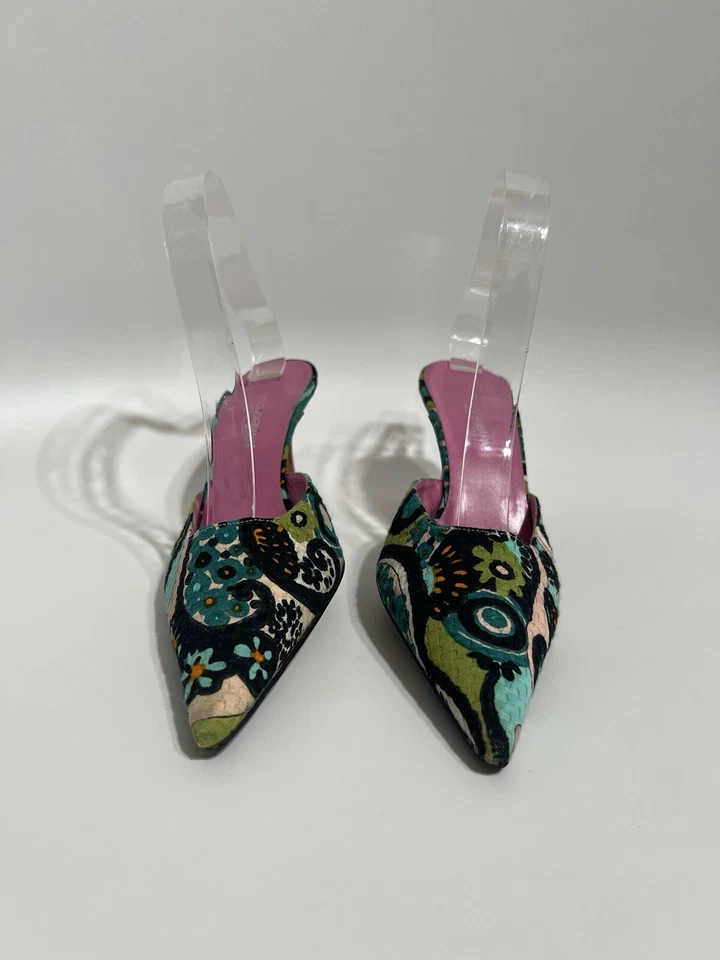 Tacones de mula vintage Dolce & Gabbana verdes florales 36 Foto 2 de 4
